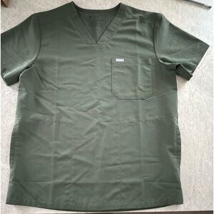 FIGS Women's Catarina One-Pocket Scrub Top Moss size Medium